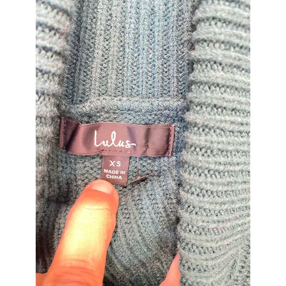 NWT Green Lulu's Knitted Braided Long Sleeve Sweater XS - Picture 2 of 6